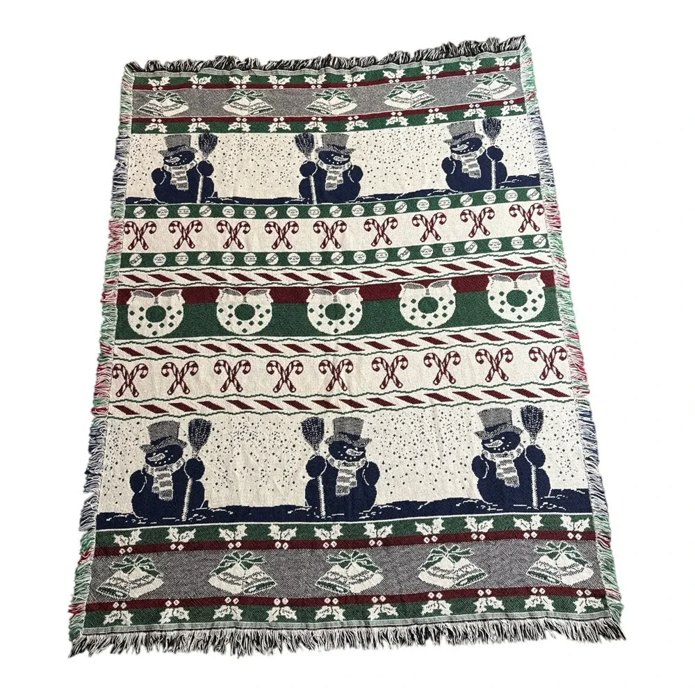 Vintage Christmas Winter Tapestry Fringed Throw Blanket 48 X 64 Fringe To Fringe